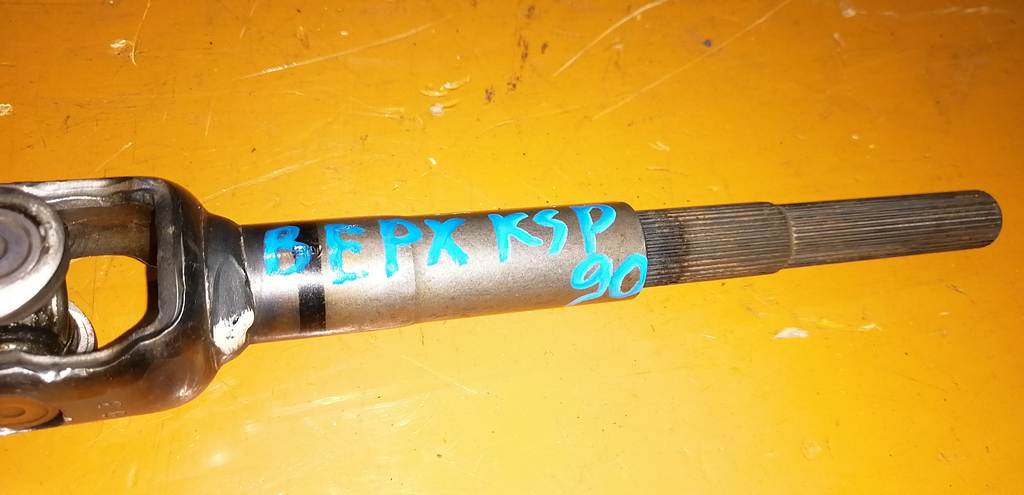 рулевой карданчик Toyota Vitz