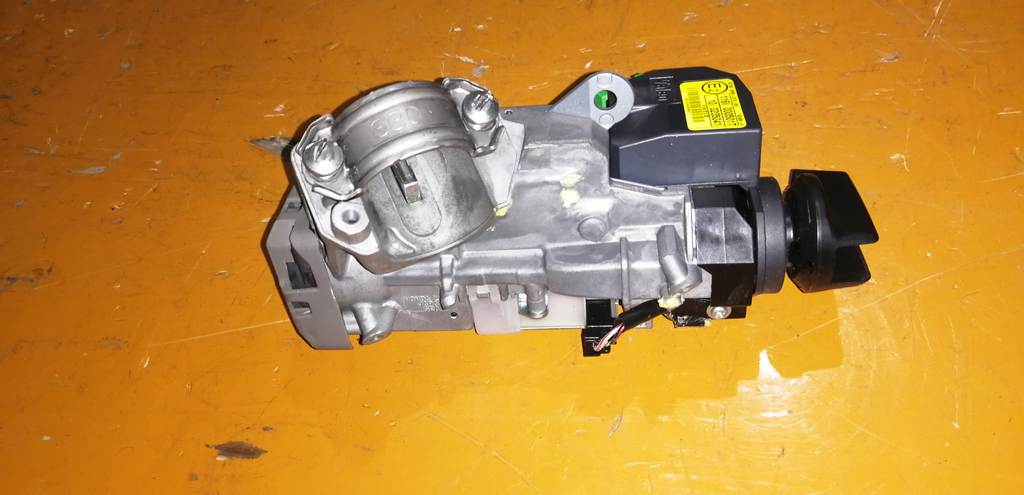 замок зажигания Honda Fit