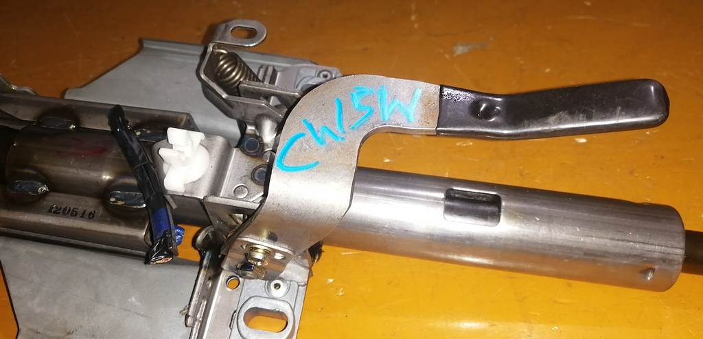 рулевая колонка Mitsubishi Outlander