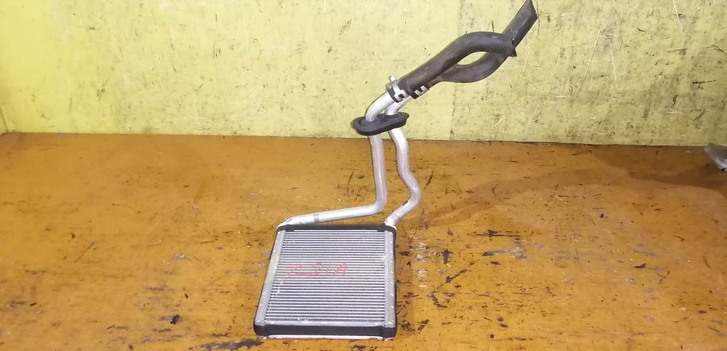 радиатор печки Mitsubishi Colt