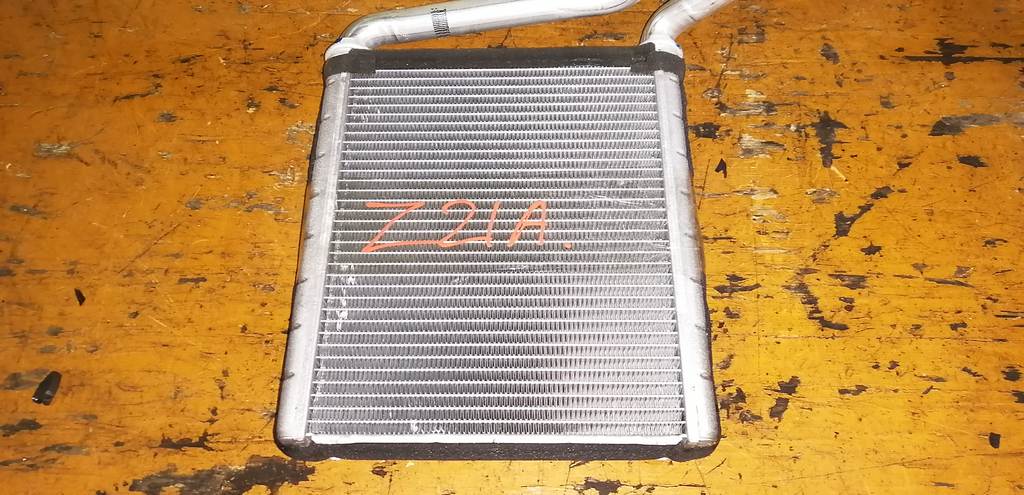 радиатор печки Mitsubishi Colt