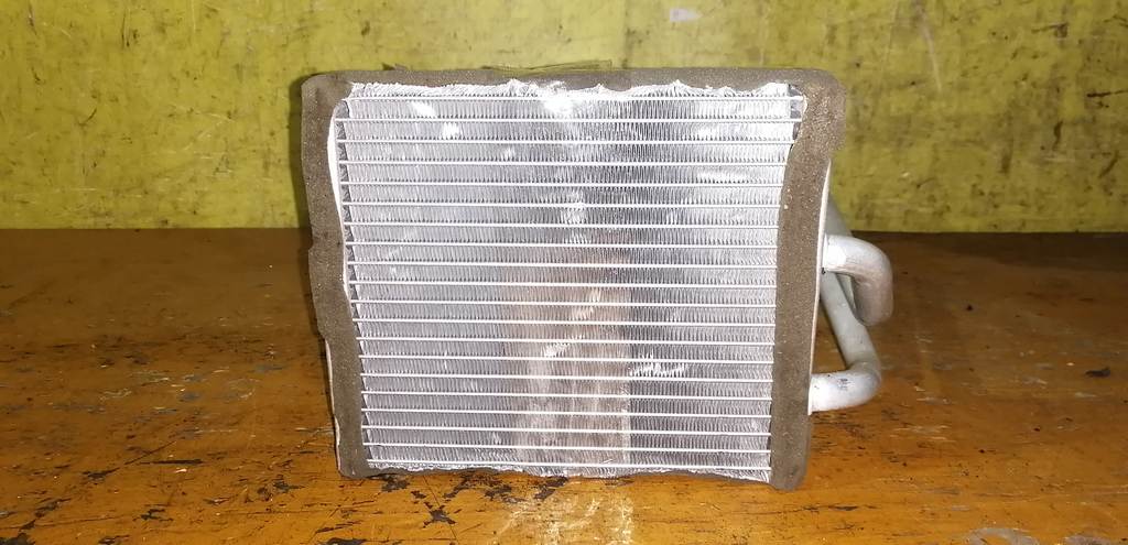 радиатор печки Mazda Demio