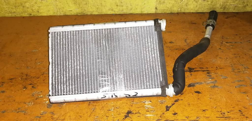 радиатор печки Suzuki Swift