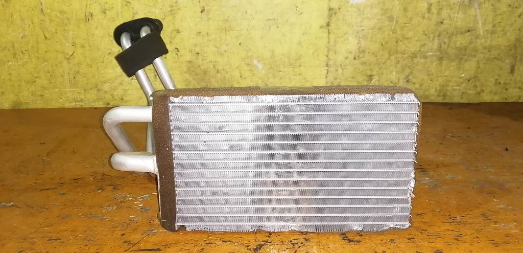 радиатор печки Subaru Forester