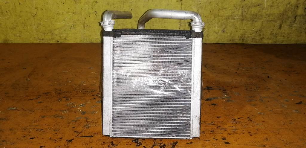 радиатор печки Honda Fit