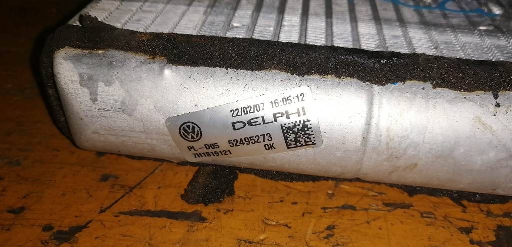 радиатор печки Volkswagen Touareg