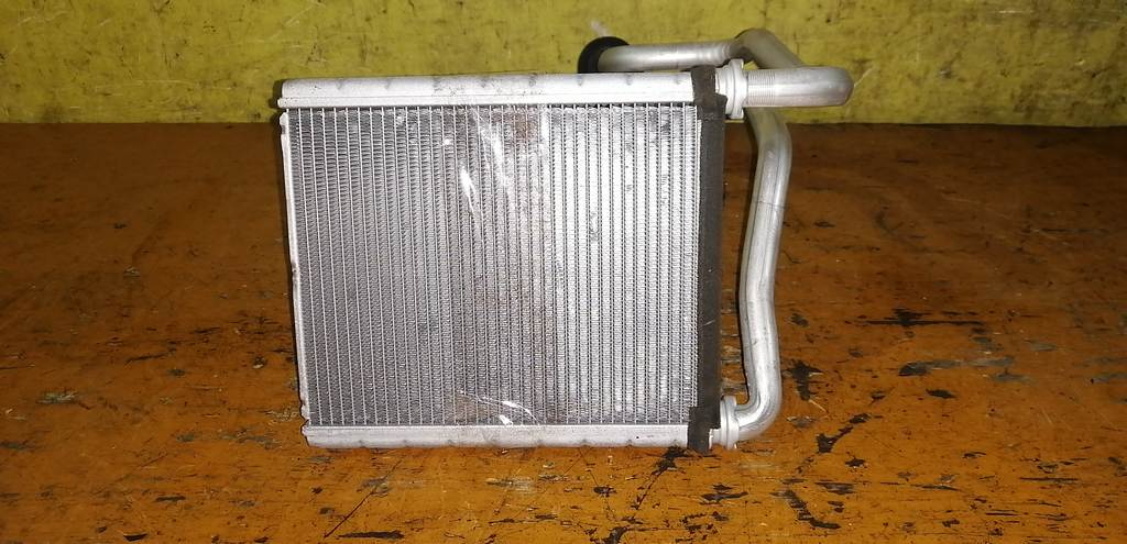 радиатор печки Honda Freed