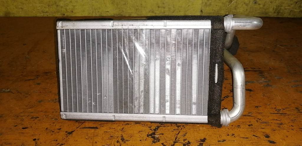 радиатор печки Suzuki Solio