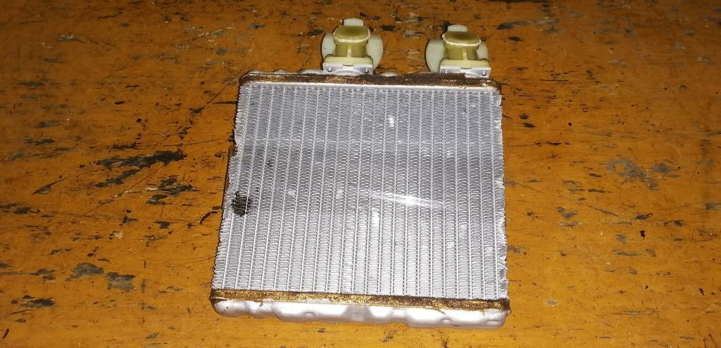 радиатор печки Nissan Cube