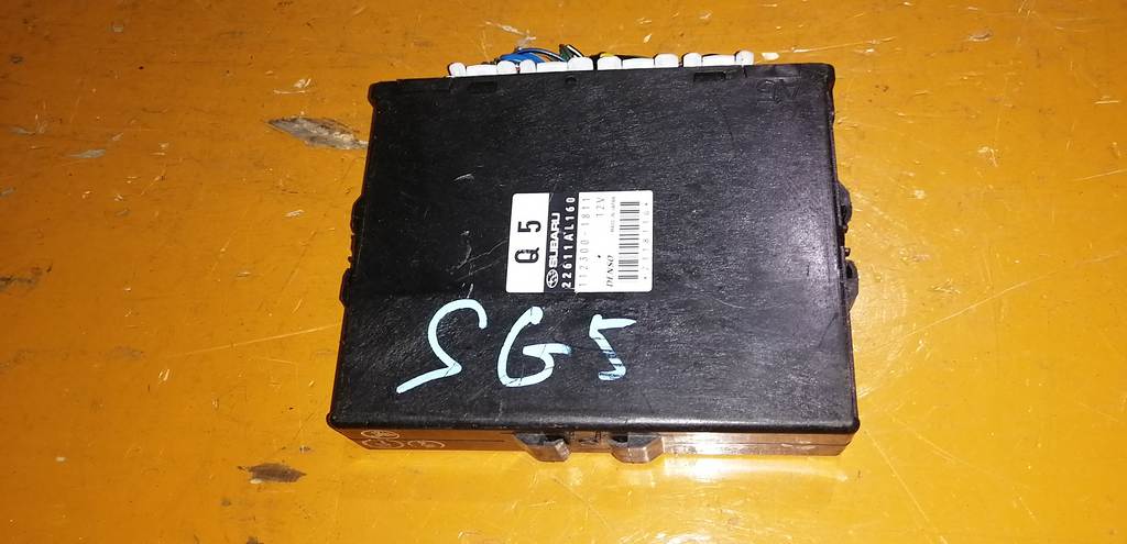 блок управления двс Subaru Forester