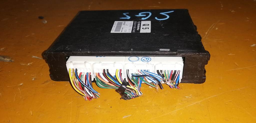 блок управления двс Subaru Forester