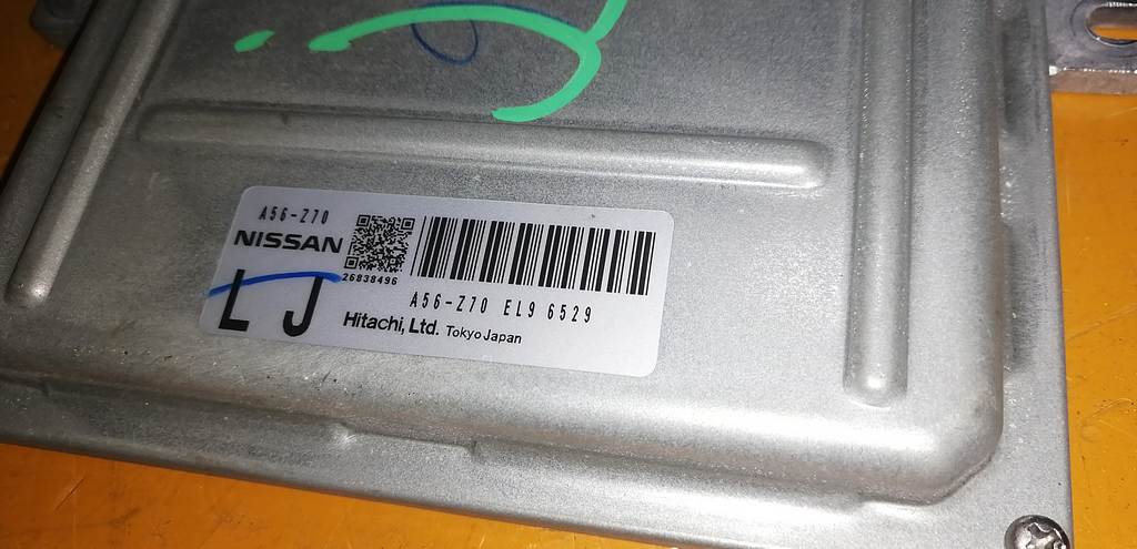 блок управления двс Nissan Teana