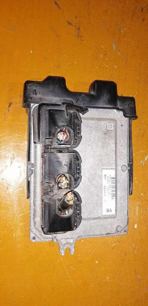 блок управления двс Honda Freed