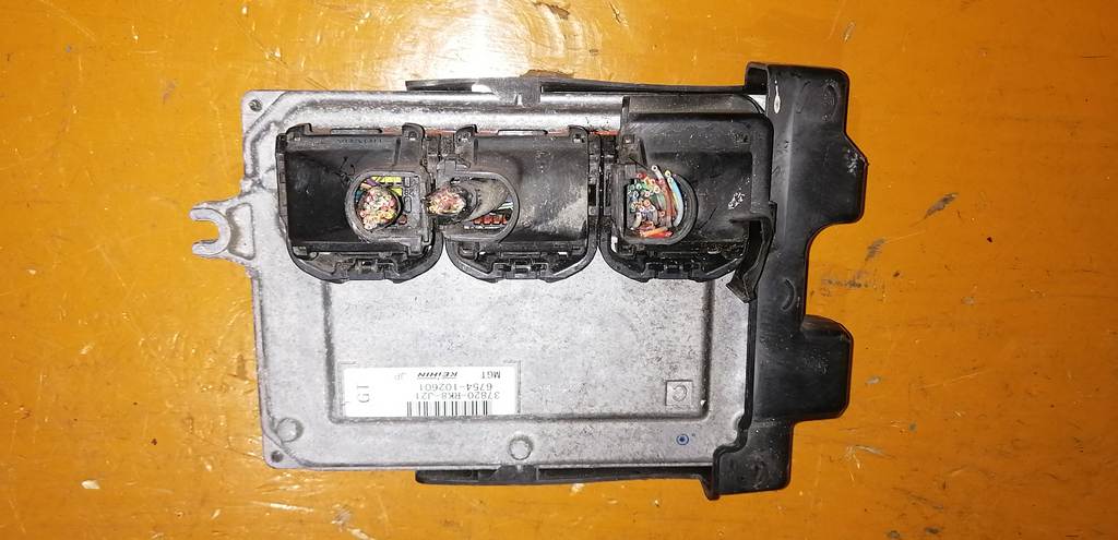 блок управления двс Honda Freed