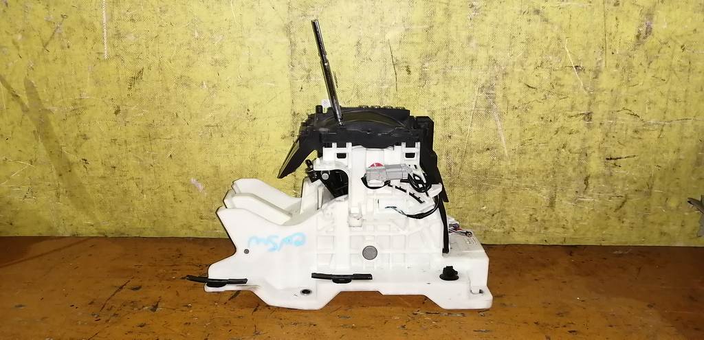 селектор акпп Mitsubishi Outlander