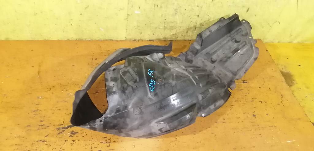 подкрылок Subaru Impreza