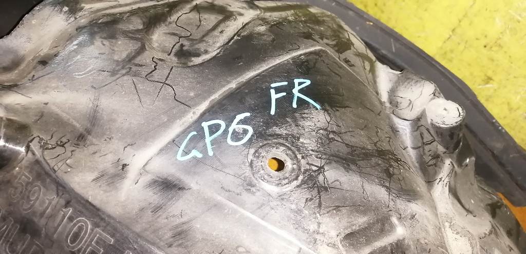 подкрылок Subaru Impreza