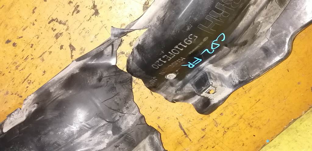 подкрылок Subaru Impreza