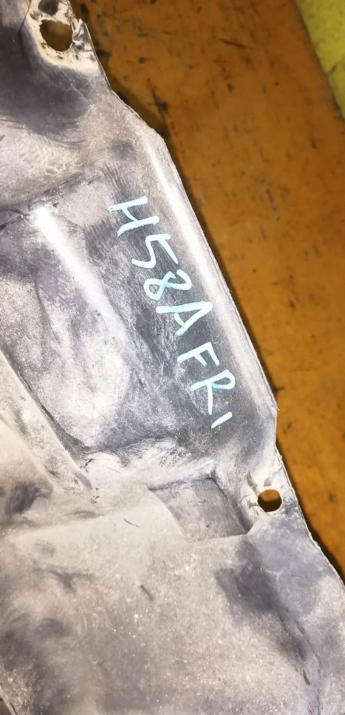 подкрылок Mitsubishi Pajero Mini