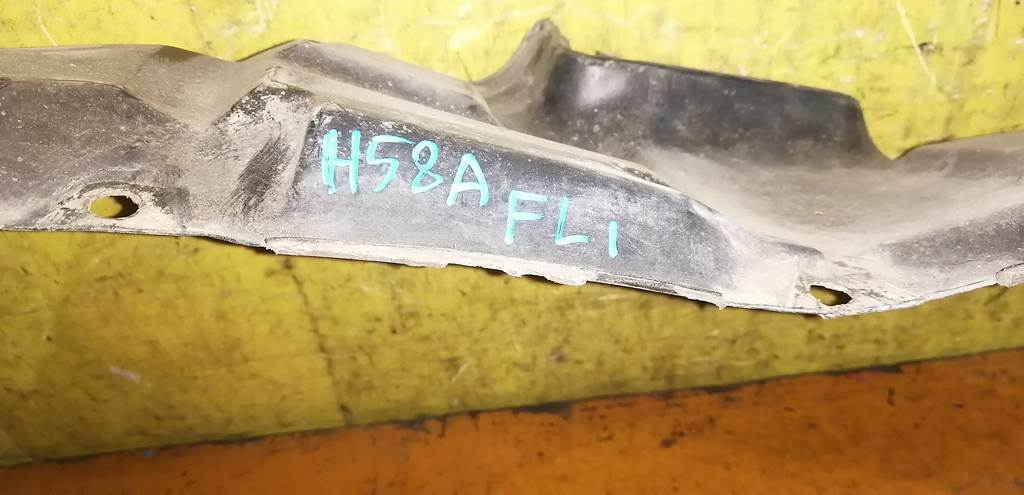 подкрылок Mitsubishi Pajero Mini