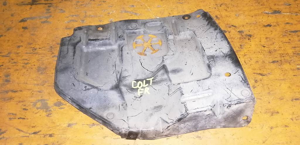 защита двигателя Mitsubishi Colt