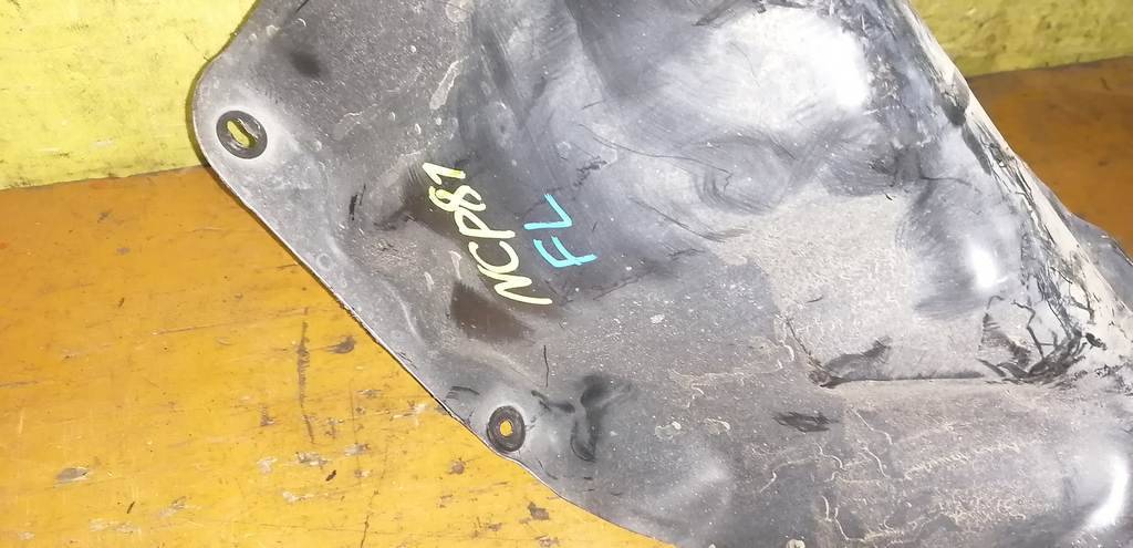 защита двигателя Toyota Sienta