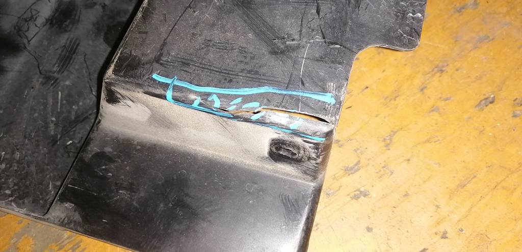 защита двигателя Mazda Demio