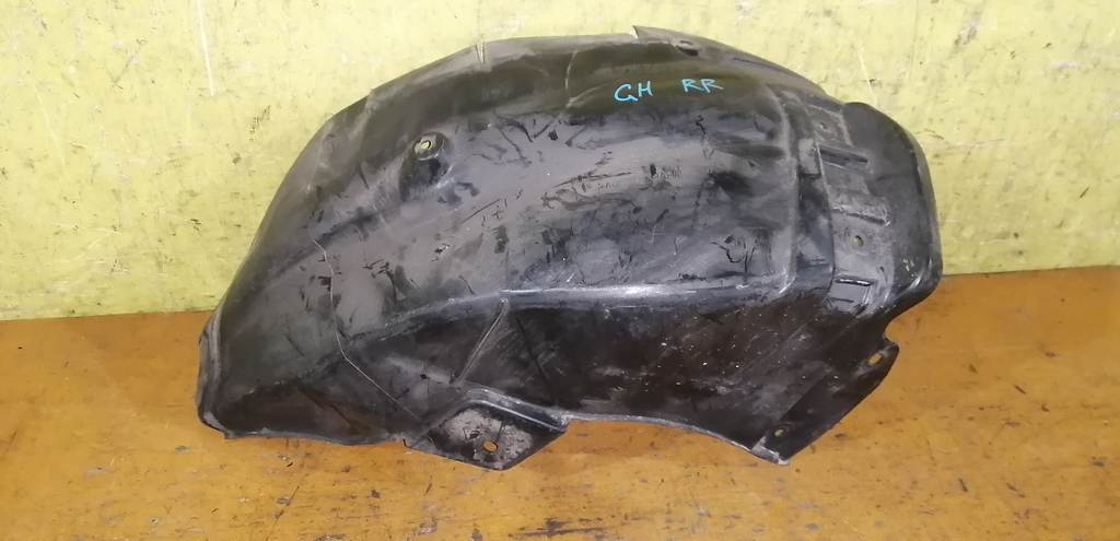 подкрылок Subaru Impreza