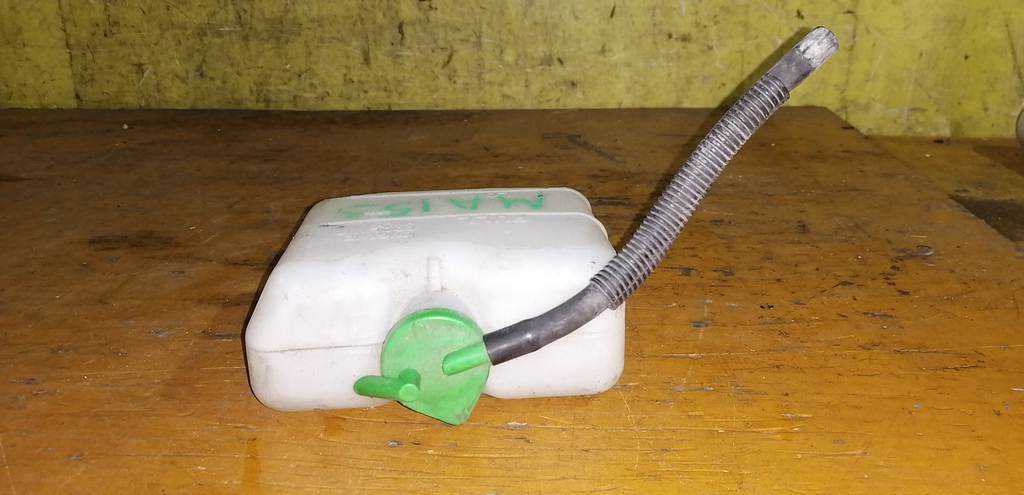 бачок расширительный Suzuki Solio