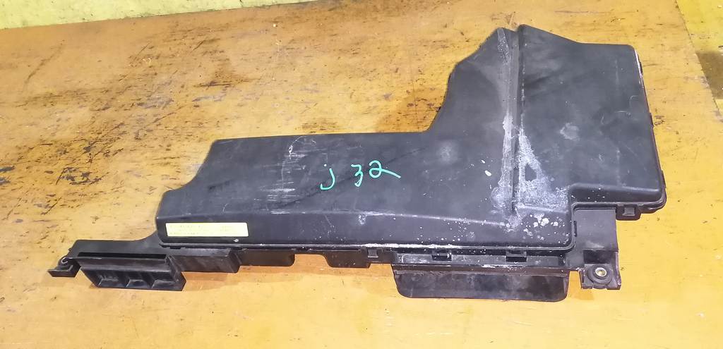 воздухозаборник Nissan Teana