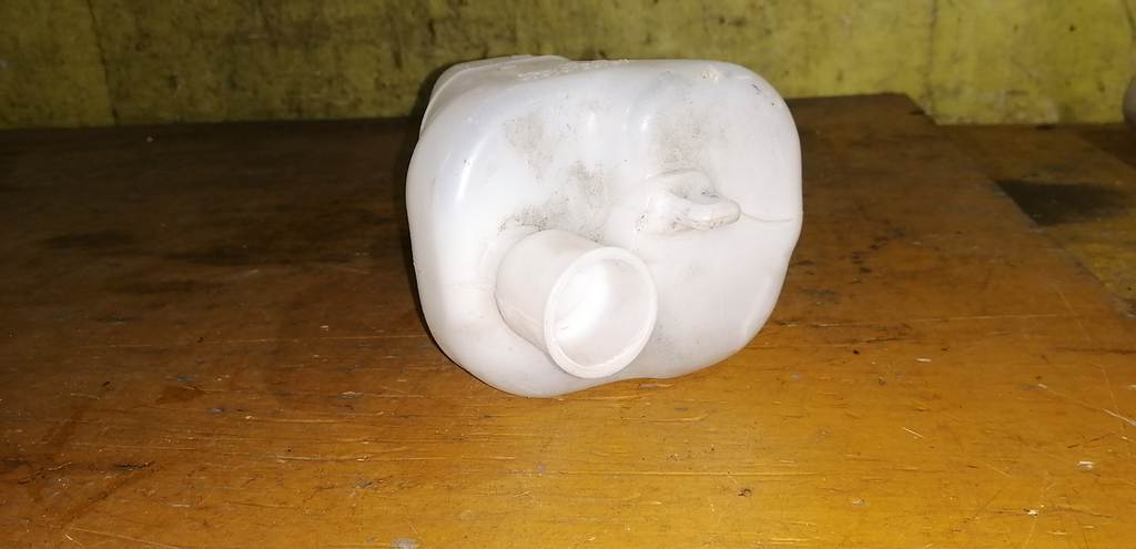 бачок расширительный Toyota Passo