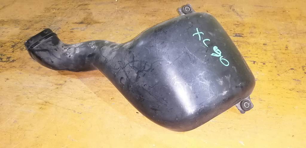 воздухозаборник Volvo XC90