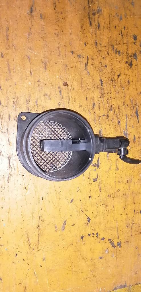 датчик расхода воздуха Volkswagen Touareg