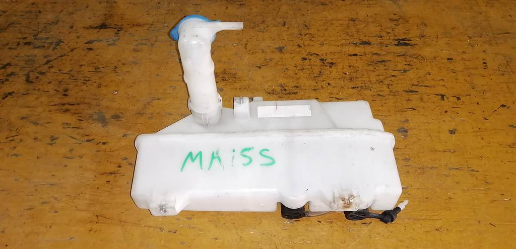 бачок омывателя Suzuki Solio