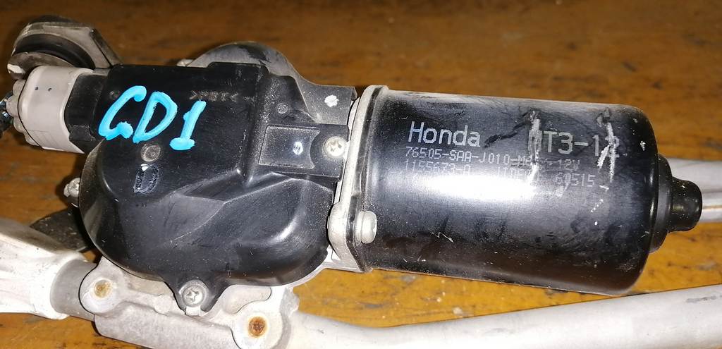 трапеция дворников Honda Fit