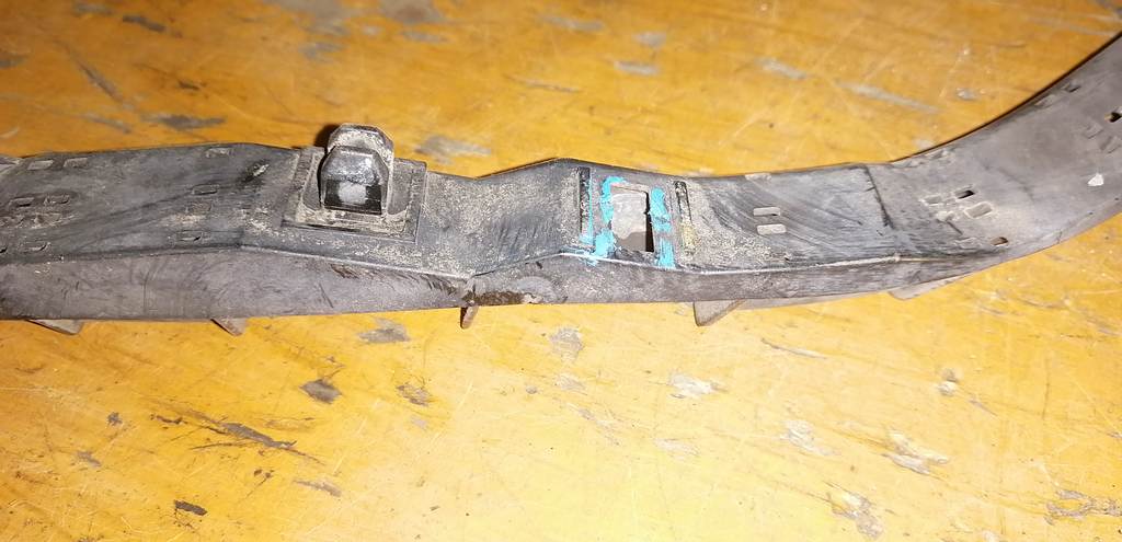 крепеж бампера Subaru Forester