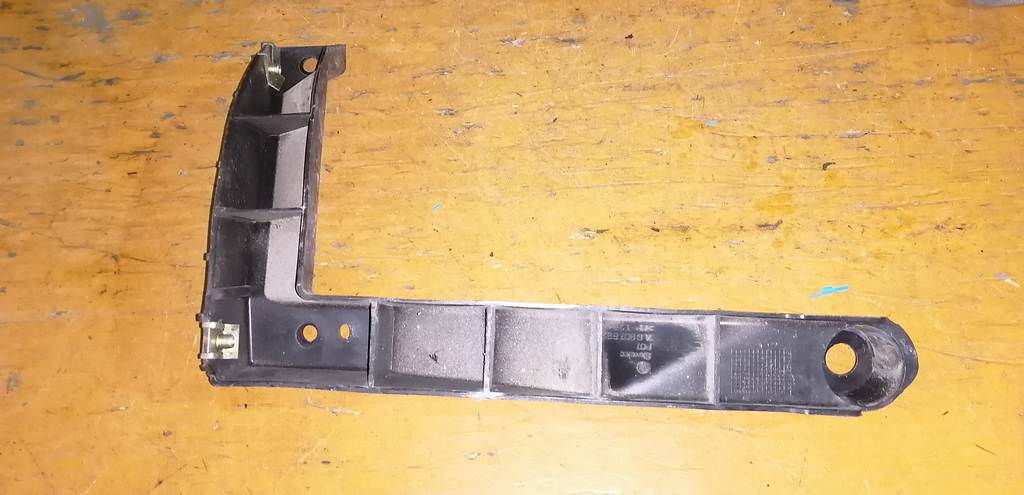 крепеж бампера Volkswagen Touareg