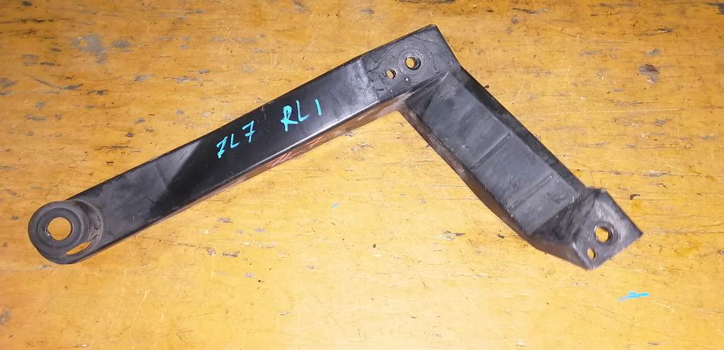 крепеж бампера Volkswagen Touareg