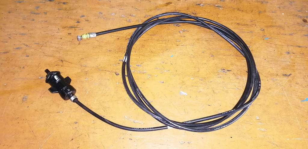 тросик лючка бака Subaru Impreza