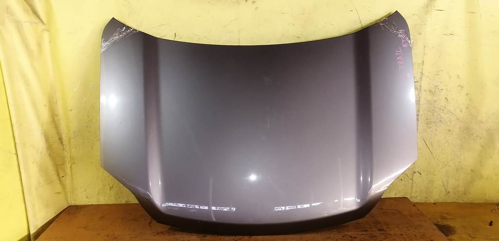 капот Nissan X-Trail