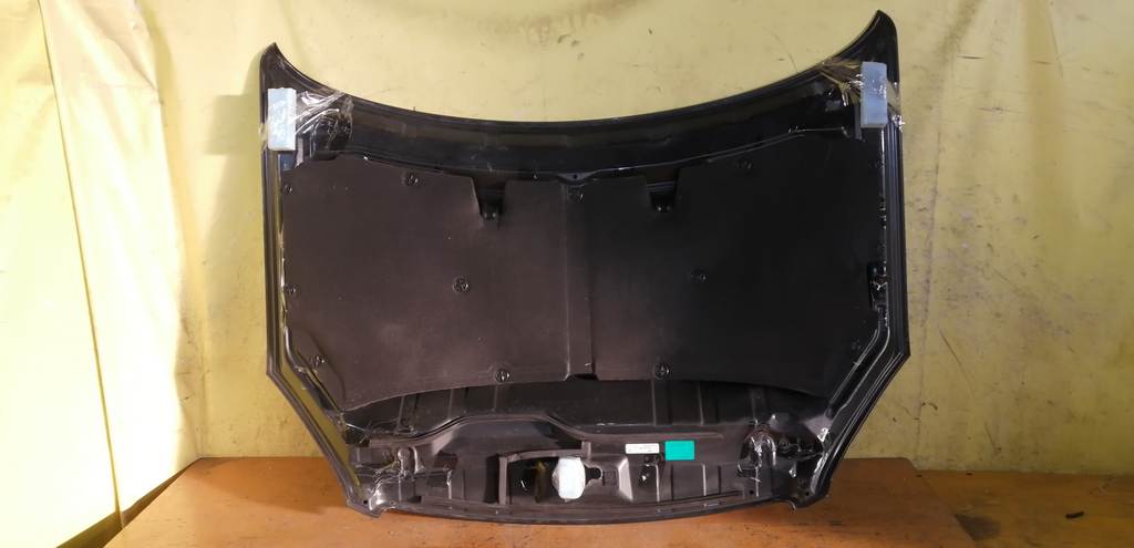 капот Nissan Dualis