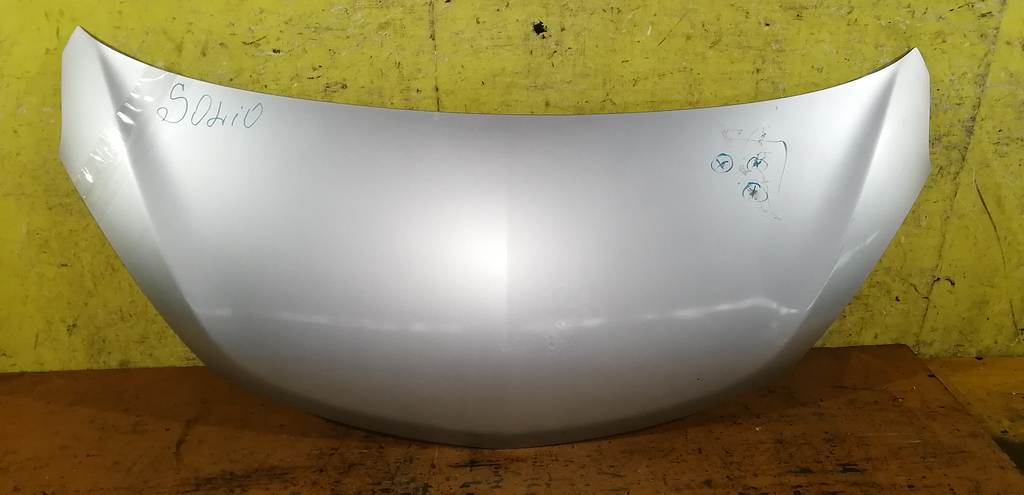 капот Suzuki Solio