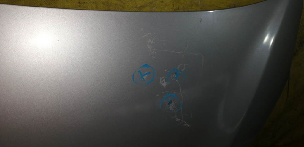 капот Suzuki Solio