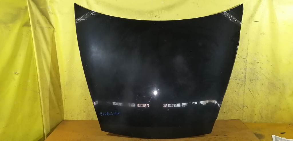 капот Porsche Cayenne