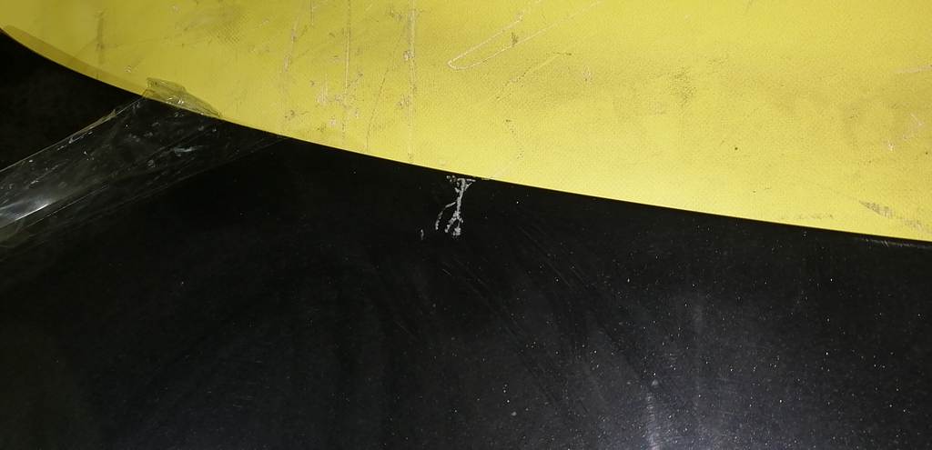 капот Porsche Cayenne