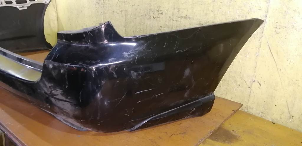 бампер Subaru Legacy