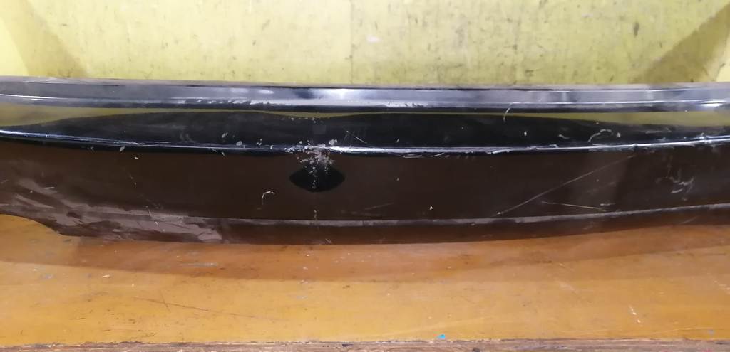 бампер Subaru Legacy