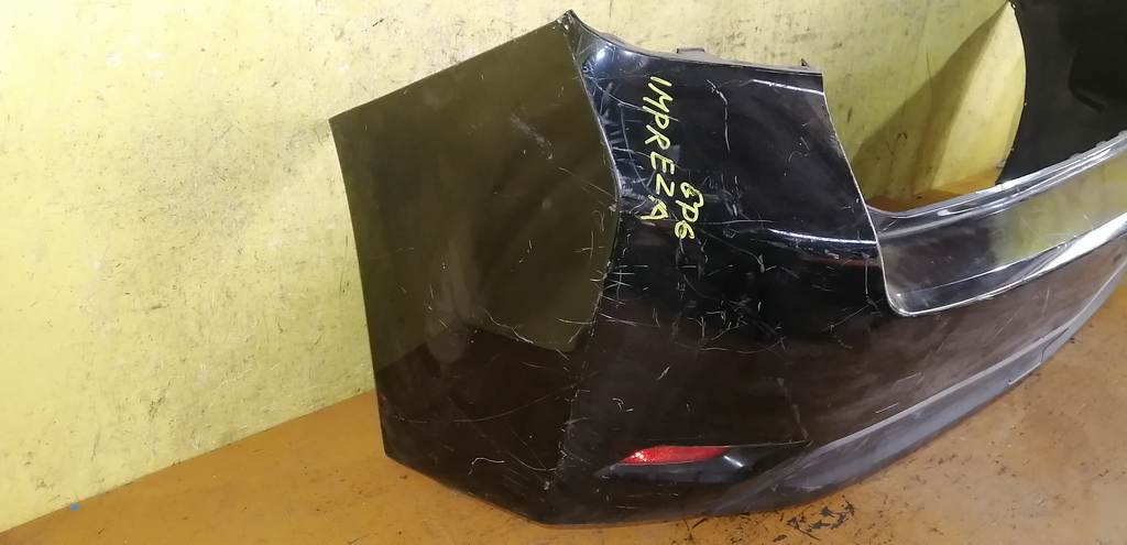 бампер Subaru Impreza