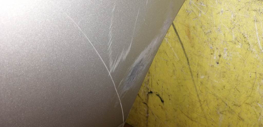 бампер Nissan Teana