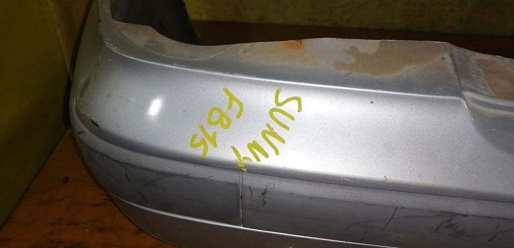 бампер Nissan Sunny